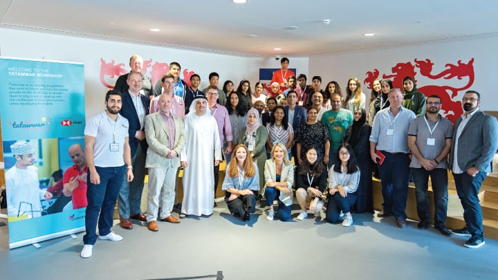 Tatawwar-group-photo-Dwight-School-Dubai